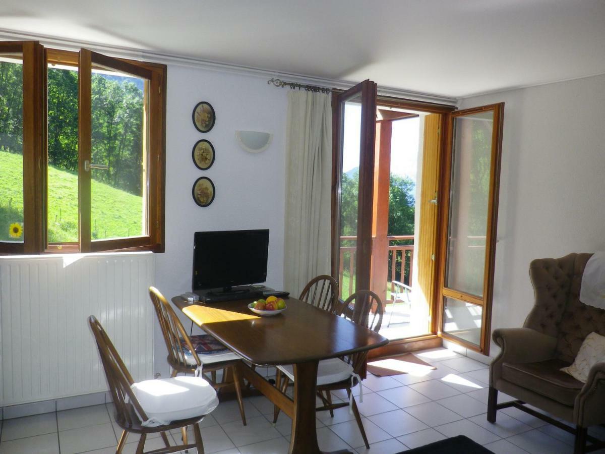 Lac D'Annecy-Col De La Forclaz Apartment Montmin Bagian luar foto
