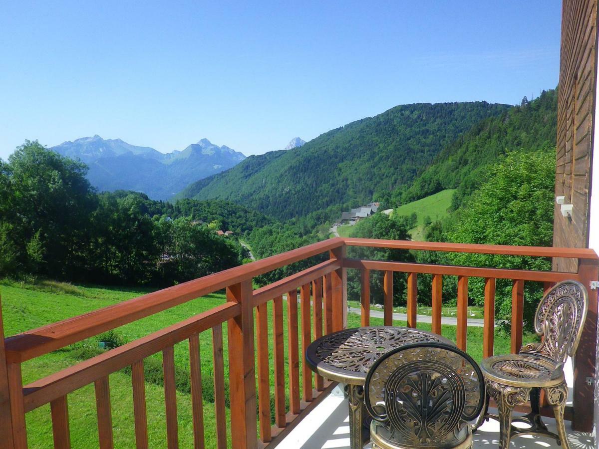 Lac D'Annecy-Col De La Forclaz Apartment Montmin Bagian luar foto