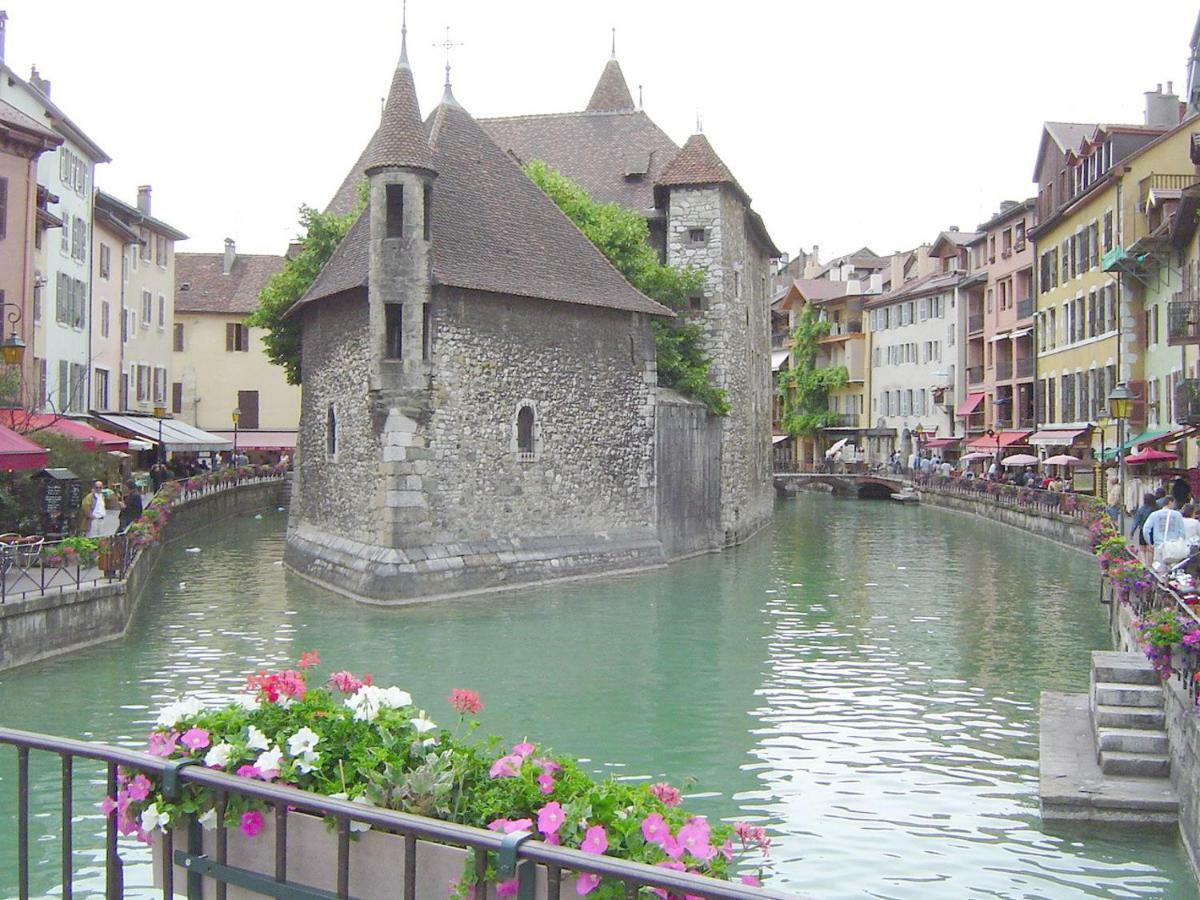 Lac D'Annecy-Col De La Forclaz Apartment Montmin Bagian luar foto